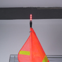 Nouvelle barre lumineuse d'avertissement LED multifonctionnelle intégrée pour zone minière avec lumière de mât de drapeau