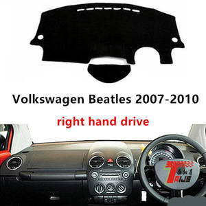 Alfombrilla para el Tablero del Automóvil Volkswagen Beetle 2007-2010, Fabricada por Taijs, Volante a la Derecha, Color Negro/Rojo, Dacrón, 10 mm de Grosor, Diseño de Lujo - Product Image 3