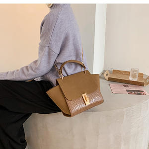 Nueva moda de moda, bolsos de cuero Pu, bolsos de lujo para mujer, bolso Vintage esmerilado, alas simples, bolso de hombro para mujer, precio bajo para mujer - Product Image 3