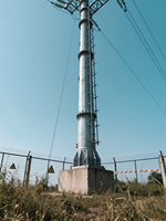 Tour de transmission de ligne électrique haute tension Tongyong (acier cornière) galvanisée à chaud, accessoires de télécommunication personnalisables
