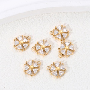 Pendentif en zircon motif flocon de neige en acier inoxydable pour collier, breloques en diamant, breloque en cristal, étanche - Product Image 2