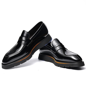 Chaussures de conduite carrées haut de gamme personnalisées pour l'automne, décontractées à semelle plate, en cuir de haute qualité, avec boucle amovible et antidérapantes - Product Image 2