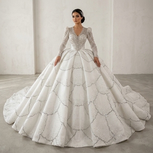 Robe de mariée Lscm106 ivoire à col en V profond, style robe de bal, richement ornée de perles et de sequins, à volants festonnés, dos lacé, Jancember - Product Image 1