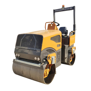 Mini-compacteur routier diesel de 1,5 tonne pour le compactage des allées et des sentiers cyclables - Product Image 3