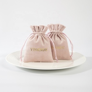 Envío Gratis: Bolsa de Almacenamiento de Joyas Rosa Suave de 13x18 cm, Bolsa de Maquillaje Sostenible para Pendientes y Bastones Quita Manchas para Mujer - Product Image 4
