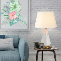 Lampe de table LED protectrice pour les yeux, design nordique, lampe de chevet, abat-jour blanc/noir-gris pour chevet, salon