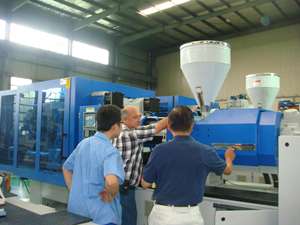 사용 된 자동 수평 유압 사출 성형기 <span class=keywords><strong>PET</strong></span> PC PP ABS 열가소성 핵심 엔진 제조 공장 - Product Image 2