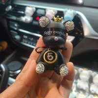 Diffuseur d'ambiance créatif en forme d'ours incrusté de diamants pour voiture, décoration intérieure, parfum, clip de ventilation de climatisation, évaporation naturelle, gypse
