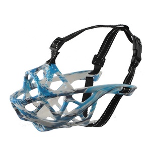 Venta directa Recomendar Collar de perro de goma ajustable para ladridos <span class=keywords><strong>Bozal</strong></span> de perro ajustable - Product Image 1