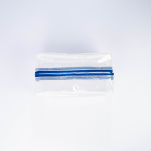 Bolsa de cosméticos de viaje Premium PVC transparente impermeable con cierre de cremallera de logotipo personalizado Material de PC de estilo informal - Product Image 6