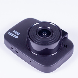 Cámara para Auto Q10 FHD 1080P con Visión Nocturna, Ángulo de 120 Grados y Soporte para Tarjeta TF - Product Image 2