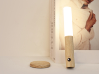 Veilleuse intelligente en bois pour chambre d'enfant LED portable capteur de mouvement de chevet aimant intérieur lampe d'allaitement USB rechargeable torche de nuit