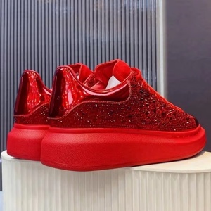 Chaussures de sport décontractées pour hommes de haute qualité, respirantes, à lacets, avec logo personnalisé, baskets de luxe McQueenes, style chunky - Product Image 2