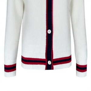 Cardigan en laine/acrylique 12 GG personnalisé, décontracté, double boutonnage, épais, tricoté plat, col en V, pour femme - Product Image 2