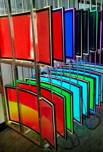 Écran de jeu <span class=keywords><strong>incurvé</strong></span> infrarouge 4K personnalisé de 21,5/32/43/<span class=keywords><strong>55</strong></span> <span class=keywords><strong>pouces</strong></span> en forme de J, moniteur VGA POS, moniteur LED, écran d'affichage de machine de jeu - Product Image 6