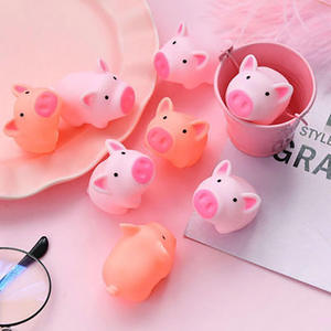 Juguete de cerdo Kawaii para apretar, lindos juguetes blandos de mascotas para niños, antiestrés, sonoro, de goma suave, mini juguetes de cerdo para aliviar el estrés. - Product Image 4