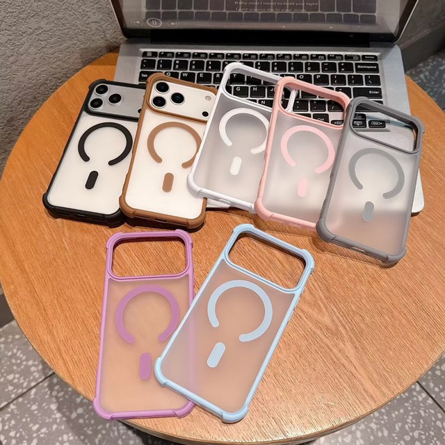 Luxury Shockproof Transparent Matte Wireless Charging Magnetic Back Cover Phone Case for iPhone 11 12 13 14 15 Pro Max 16E 17