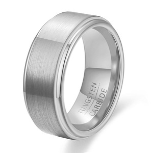 Anillo de Carburo de Tungsteno de 8mm, Dorado, para Hombre, Anillo de Boda con Acabado Cepillado, Joyería para Uso Diario - Product Image 5