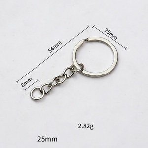 Accessoires en gros en vrac : Porte-clés avec vis à œil de mouton, anneau de clé métallique fendu avec chaîne pour la fabrication de jouets et de bijoux - Product Image 4