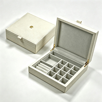 Boîte à bijoux personnalisée en cuir PU grainé blanc laiteux, multi-compartiments, avec logo, pour cadeau de mariage ou de demoiselle d'honneur