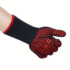 Gants de barbecue réversibles personnalisés en silicone ignifuge résistant à la chaleur pour grillades – Qualité supérieure - Product Image 6