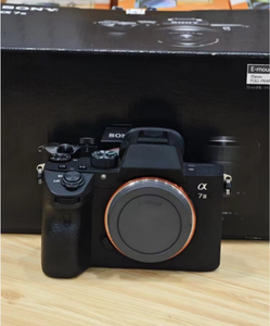 กล้องดิจิตอลมือสอง Sony Alpha 7 III A7M3 ฟูลเฟรม มิเรอร์เลส บอดี้ 24.3MP ป้องกันภาพสั่นไหว WiFi วิดีโอ ขายส่ง ชิ้นเดียว A7M3 - Product Image 1
