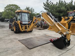 Machines de construction en bon état Chargeur rétrocaveuse Caterpillar 420F d'occasion japonais en vente chargeuse-pelleteuse Cat 420F - Product Image 5