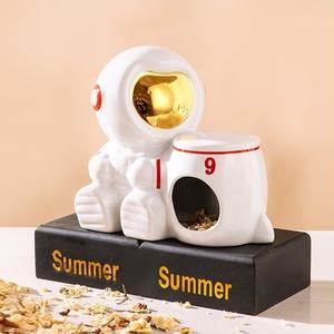 Suministros de hámster de la serie Space, cuenco para bebedero de nido de hámster de cerámica Runpin, juego de suministro de hámster ecológico conveniente - Product Image 1