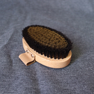 Cepillo Corporal Profesional Seco con Iones de Cobre, Pelo de Caballo Natural, Madera, Elimina Olores, Enchufable, para Baño en Casa, ABARKE - Product Image 3