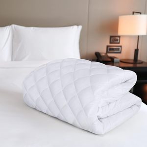 Protège-matelas matelassé imperméable <span class=keywords><strong>anti</strong></span>-punaises <span class=keywords><strong>de</strong></span> <span class=keywords><strong>lit</strong></span> 200TC pour hôpital et usage domestique toutes saisons – Vente chaude - Product Image 4