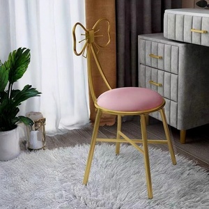 Silla de Hotel Moderna de Lujo en Aleación de Aluminio, con un Elegante Respaldo en Forma de Mariposa y un Asiento Suave y Acogedor - Product Image 3