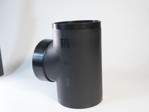 Mông <span class=keywords><strong>Fusion</strong></span> t mảnh TEE nhà kính Malaysia Thanh nguyên liệu HDPE núm vú DN 80 200 mét nhựa HDPE phụ kiện đường ống cho dầu nước - Product Image 6