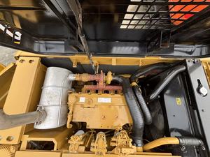 Excavatrice sur chenilles hydraulique d'occasion Caterpillar 323D2L, modèle 2022, moteur d'origine 100% japonais, équipement lourd - Product Image 6