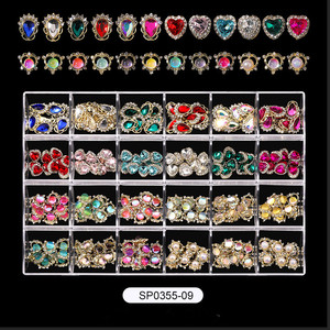 Venta al por Mayor de Decoraciones de Uñas 3D de Lujo con 24 Rejillas, Cristales de Estrás y Dijes de Cereza - Product Image 5