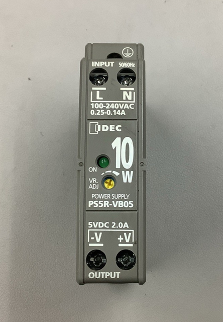 New Original PS5R-VB05 Controller Stock in Warehouse Automate Programmable PLC Controller