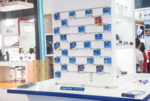 Eaget Hochgeschwindigkeits-OEM/ODM mit tragbarer LOGO Solid State Disk-Festplatte 1TB externe SSD-Festplatte - Product Image 6