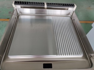 Peralatan katering berdiri bebas baja tahan karat Gas wajan dengan piring 2/3 datar & 1/3 beralur dengan kabinet - Product Image 3
