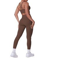 Ensemble deux pièces fitness/yoga décontracté : Soutien-gorge dos croisé brossé effet seconde peau style européen et américain et Legging de sport rehausseur de fessiers