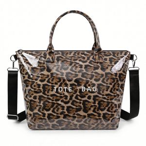 Bolso de Playa de PVC con Estampado de Leopardo, Bolso Bandolera Impermeable de Gran Capacidad, Bolso de Mano para Viajes y Compras, Bolso de Hombro para Mujer - Product Image 1