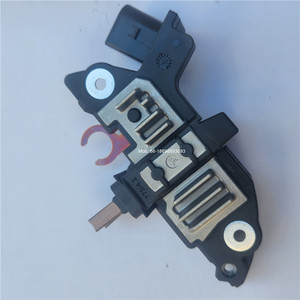 Nuevos reguladores de voltaje del <span class=keywords><strong>alternador</strong></span> de 14V para Bosch F00M144157 para <span class=keywords><strong>Mercedes</strong></span> Benz C350 3,5 CGi W204 M272.961 <span class=keywords><strong>alternador</strong></span> A0031549906 - Product Image 3