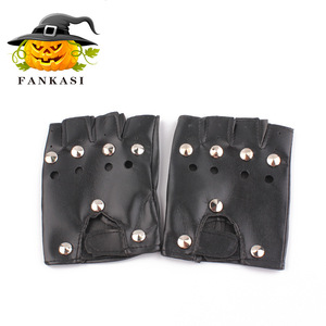 Gants demi-doigts en cuir PU cloutés Fankasi, respirants, style punk rock, pour fête d'Halloween, adultes et adolescents - Product Image 1