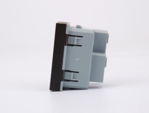 Tomada Universal Preta para Reforma Residencial, 16A 250V, Tomada de Parede Compatível Globalmente com 3 Pinos - Product Image 3