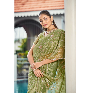 Sari en satin élégant avec des embellissements de perles complexes, tenue ethnique stylée pour mariage, anniversaire, réception - Product Image 2