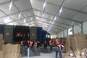 Tente d'entrepôt robuste et imperméable sur mesure 20x50m, hauteur latérale <span class=keywords><strong>6m</strong></span>, en alliage d'aluminium, avec différentes parois - Product Image 2