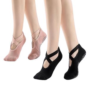 Calcetines de Yoga Personalizados para Mujer con Agarre para Pilates, Ballet, Pure Barre y Ejercicios Descalzos - Product Image 1
