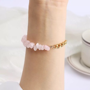 Bracelets en pierre naturelle concassée en gros avec chaînes plaquées or, personnalisables, les petites entreprises peuvent commander en gros - Product Image 2