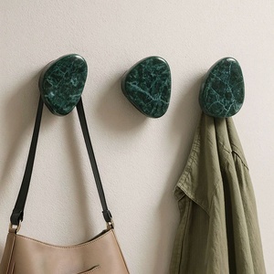 Crochet mural en marbre naturel personnalisé pour chambre à coucher, salon, décoration de meubles de style italien - Product Image 3