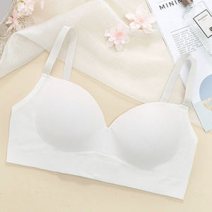 Nouveau Style fille col en v gratuit collé soutien-gorge été Sexy OEM pas d'anneau en acier doux Latex sans fil sous-vêtements push-up soutien-gorge sans couture pour les femmes - Product Image 3