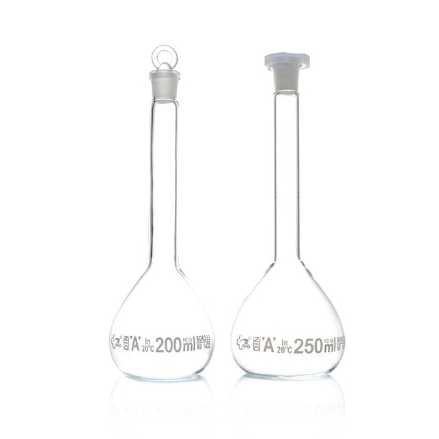 Laboratory Borosil Glass 200 ml Flask Volumetric Flask