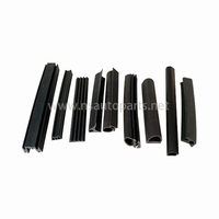 Pièces de rechange automatiques de haute qualité garde de bord d'écart de porte de camion de voiture joint en caoutchouc de garniture de bord en forme de U